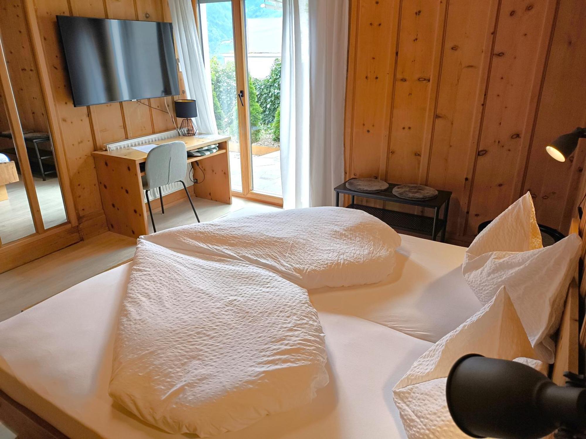 Schenna Garni Eden Bed & Breakfast Eksteriør bilde