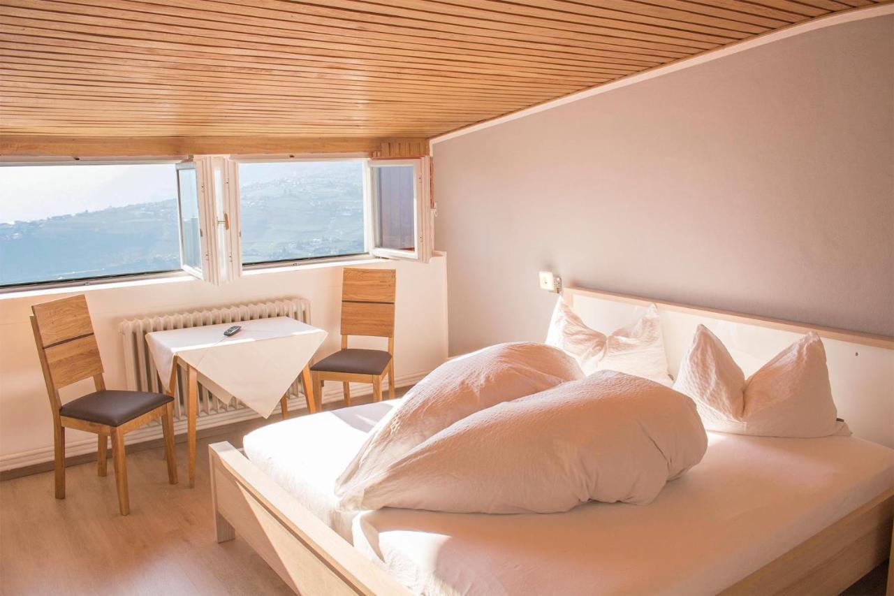 Schenna Garni Eden Bed & Breakfast Eksteriør bilde